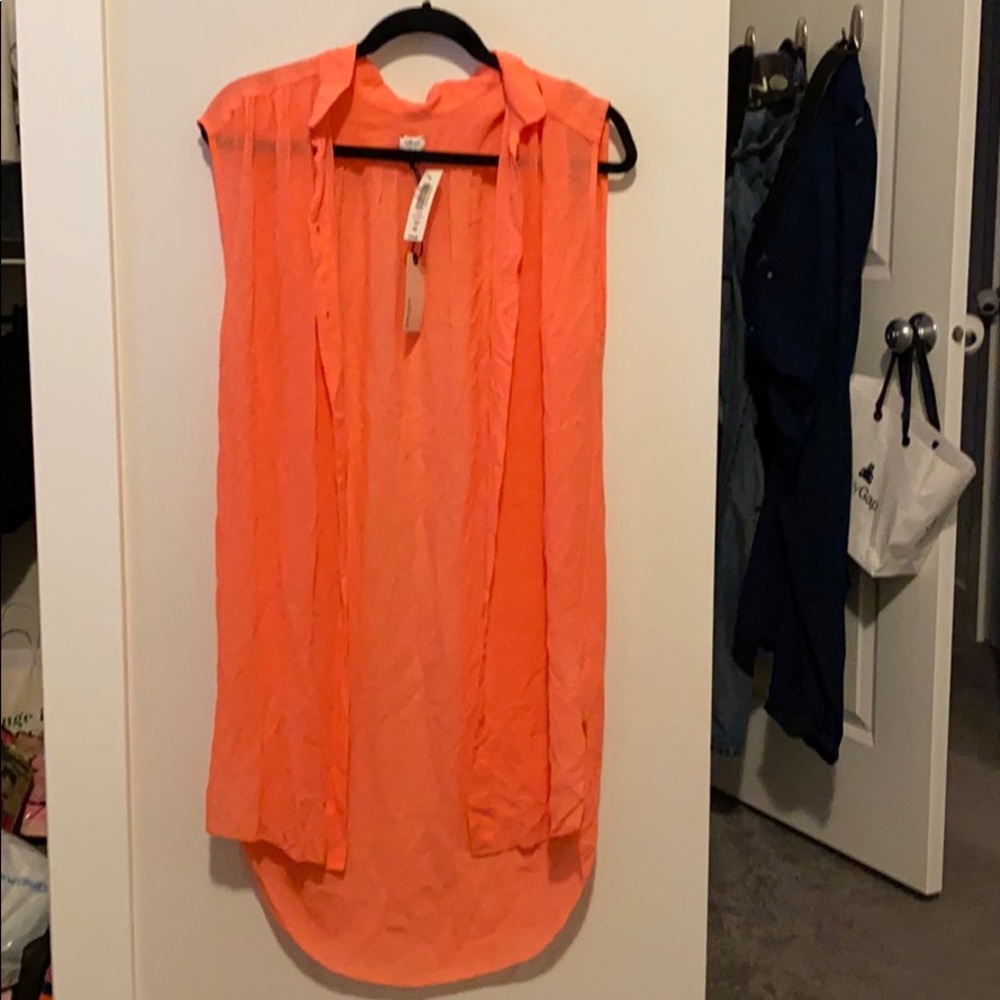 Brand new Wilfred sleeveless tunic